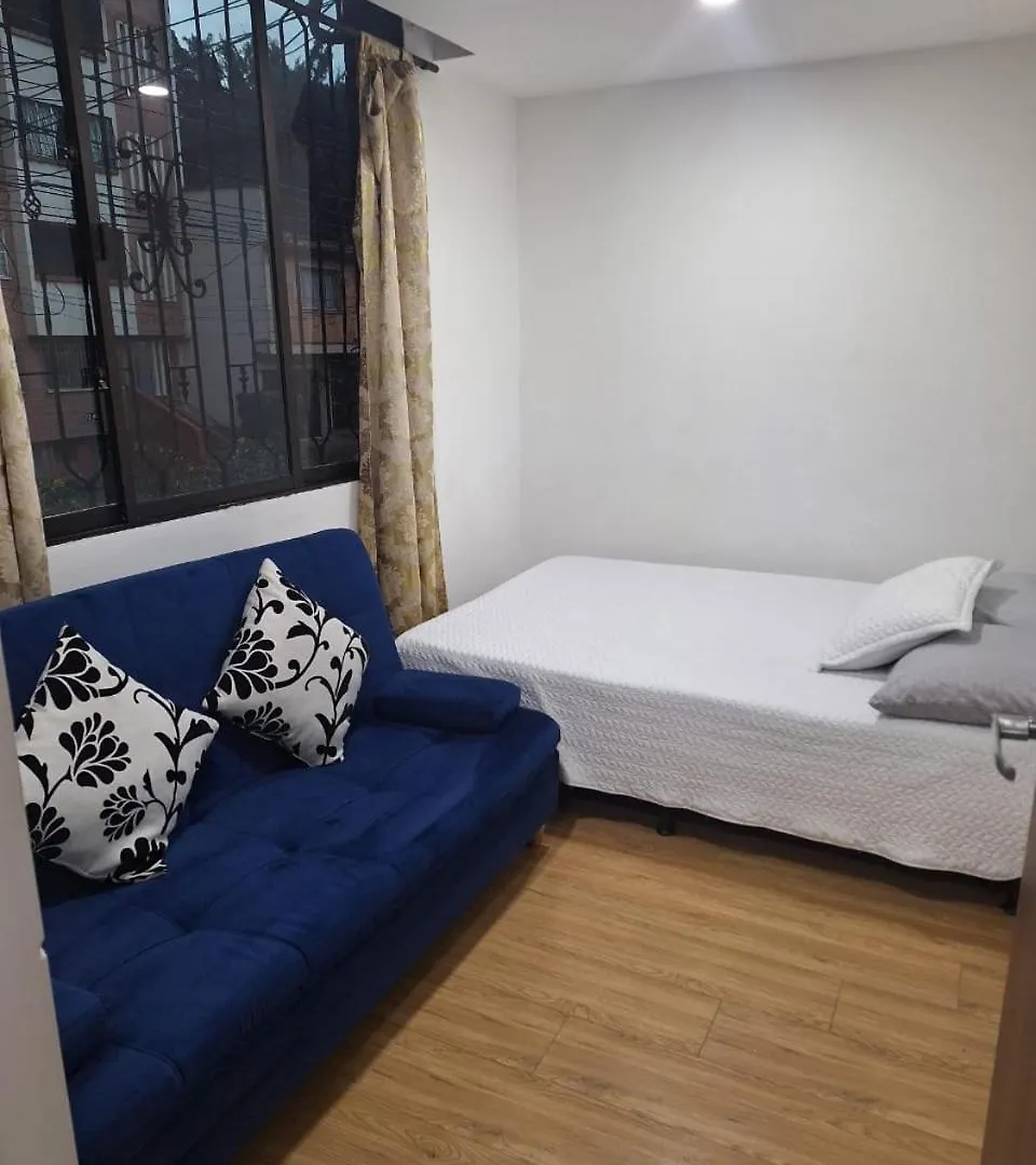 Apartamento Cerca A Primer Parque De Laureles Medellín Colombia